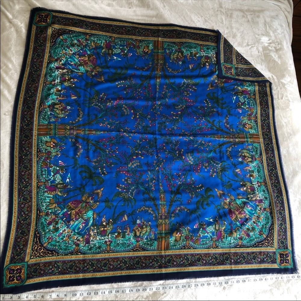2/$30 Art of the Scarf Made in Italy Blue Print